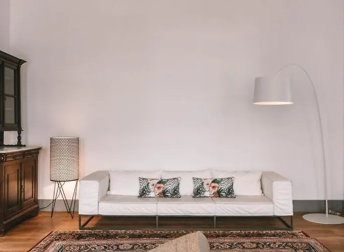 Appartement One Manto Square