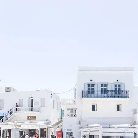 One Manto Square Apartment