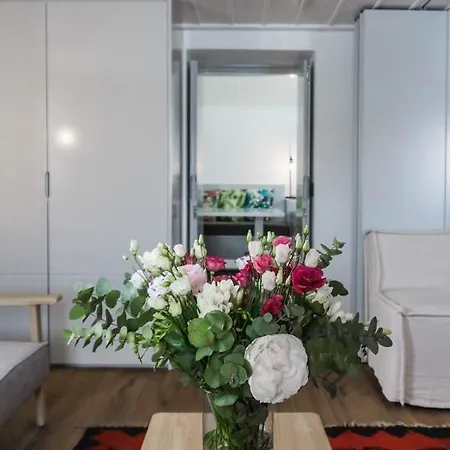 One Manto Square Apartment Mykonos Town