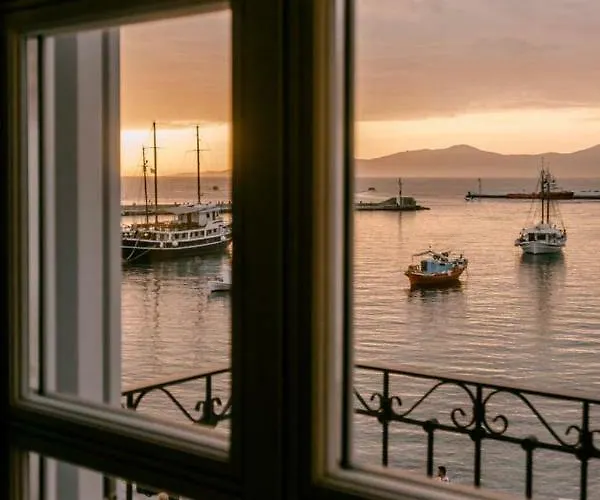 One Manto Square Daire *