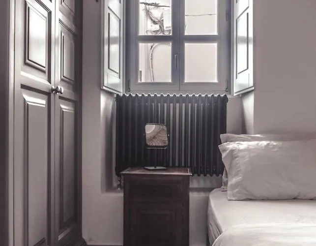 Lägenhet One Manto Square