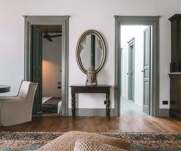 One Manto Square Mykonos Town