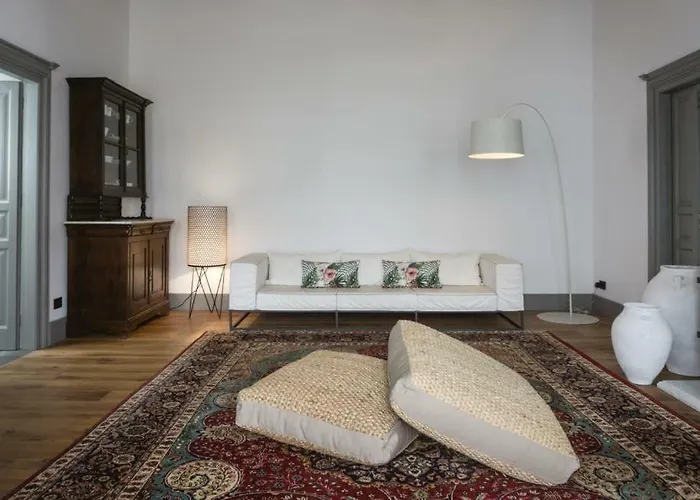 Appartamento One Manto Square *