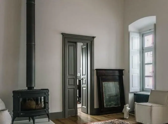 One Manto Square Appartamento