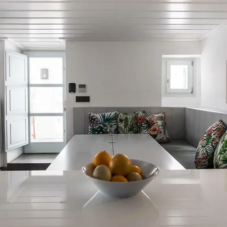 Appartement One Manto Square